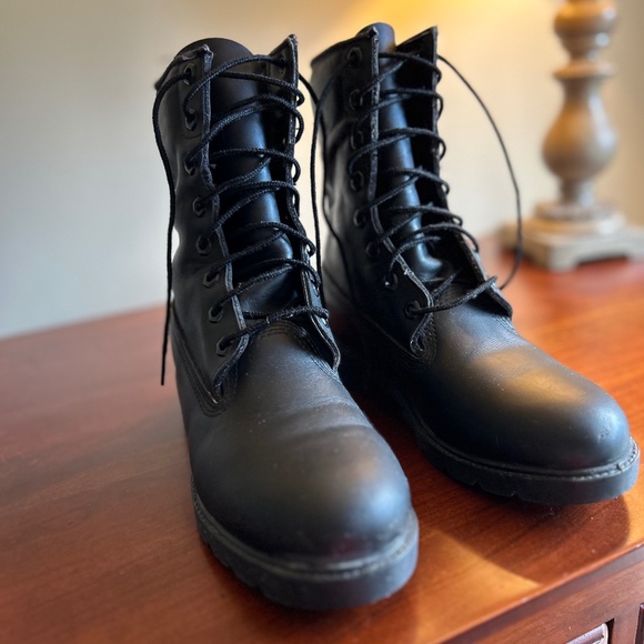Timberland mid boots women’s 7 - Picture 3 of 13